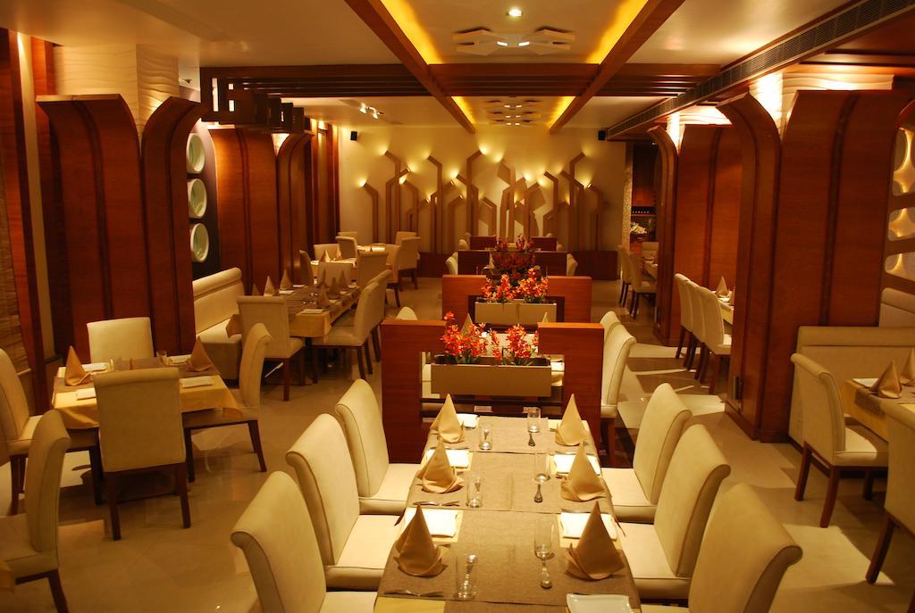 Hotel Millennium Guwahati Exterior foto